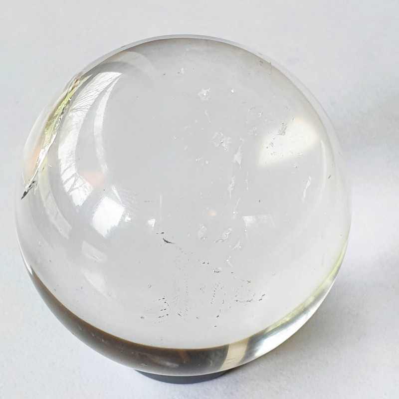 Clear Quartz Sphere - inari.co.nz Clear Quartz Sphere - inari.co.nz