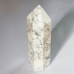 White Howlite Obelisk - 15.5 cm - inari.co.nz