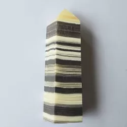 Zebra Calcite Obelisk - 9.2cm - thecrystalrainbow.co.nz