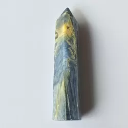 Blue Kyanite Obelisk - 6.8cm - thecrystalrainbow.co.nz
