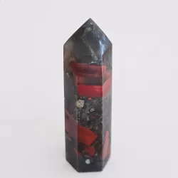 Bloodstone Mix Obelisk - 8.6 cm