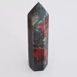 Bloodstone Mix Obelisk - 8.6 cm